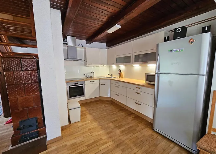 61 Jasna بيت للعطل